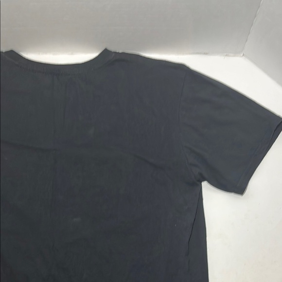 Threadless Black Tee with Ramen Wave Design - Picture 10 of 11